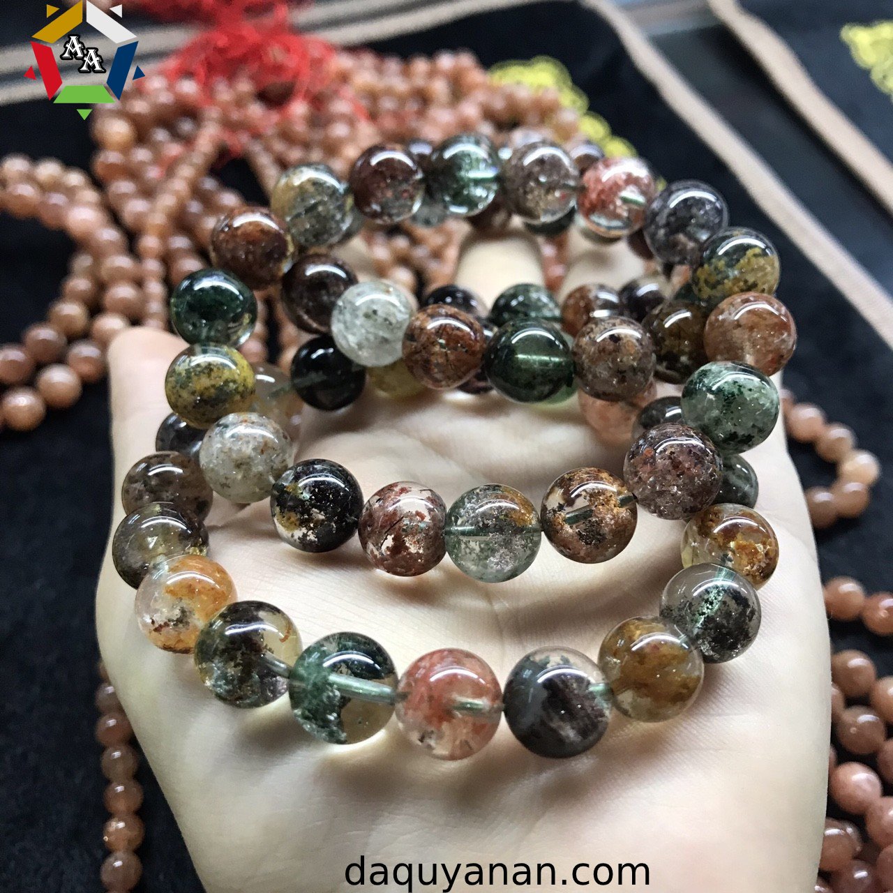 Vòng tay đá ưu linh ngũ sắc