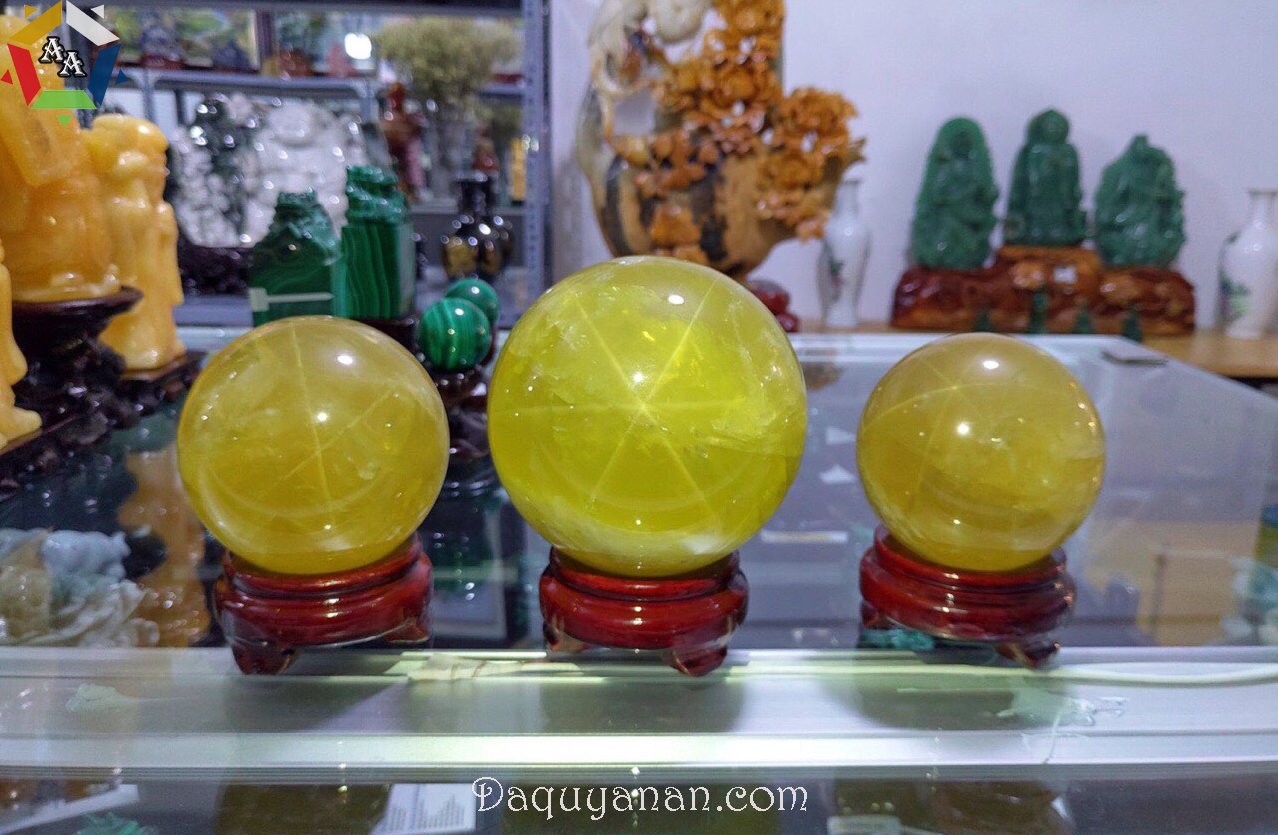 Qua cau thach anh vang sao 6 canh VIP tai Da quy An An Quả cầu thạch anh vàng sao 6 cánh VIP tại Đá quý An An